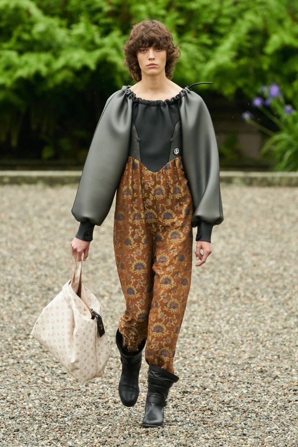 Louis Vuitton predstavio cruise 2024 kolekciju na jezeru Maggiore