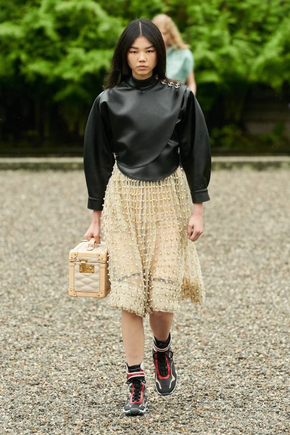 Louis Vuitton predstavio cruise 2024 kolekciju na jezeru Maggiore