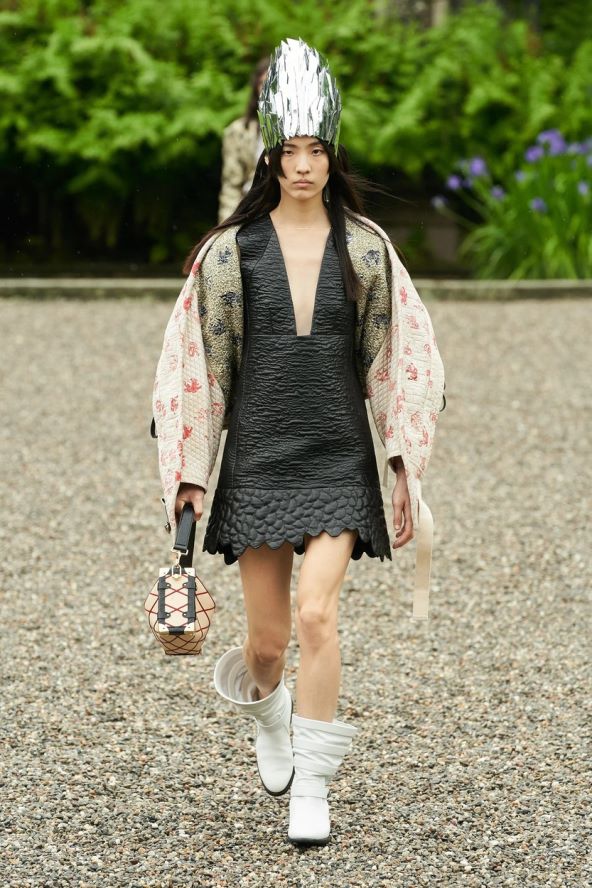 Louis Vuitton predstavio cruise 2024 kolekciju na jezeru Maggiore