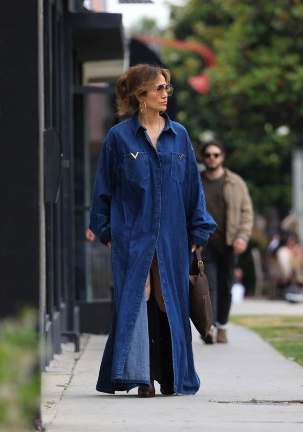 Jennifer Lopez zna kako nositi maksi haljinu