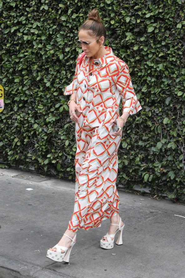 Jennifer Lopez modna inspiracija retro boho chic