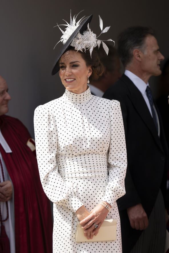 Kate Middleton nosi omiljeni model cipela Mary Jane