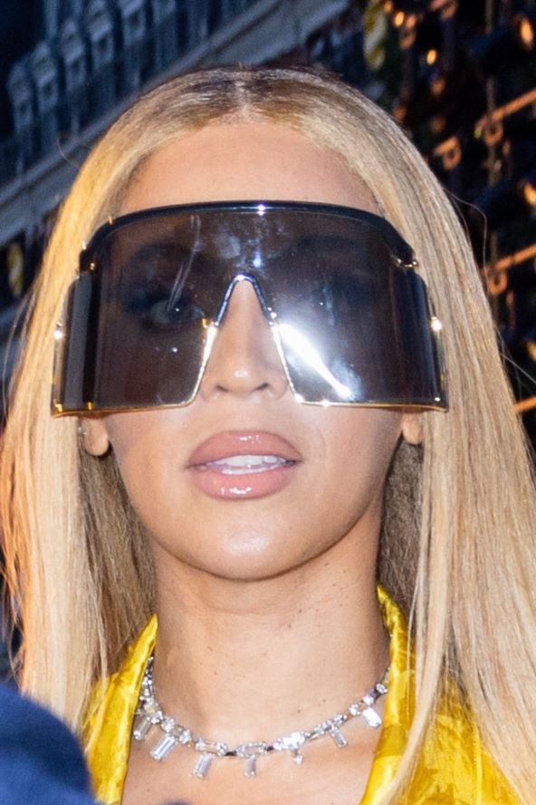 Beyonce zabljesnula u savršenom odijelu