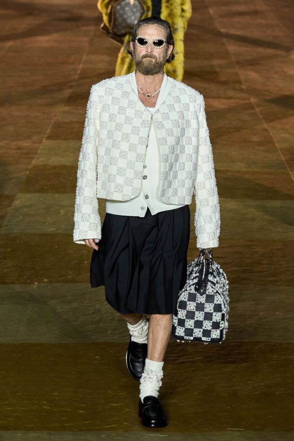 Pharrell Williams modni debi za Louis Vuitton održana revija u Parizu
