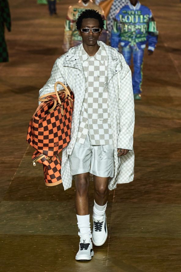 Pharrell Williams modni debi za Louis Vuitton održana revija u Parizu