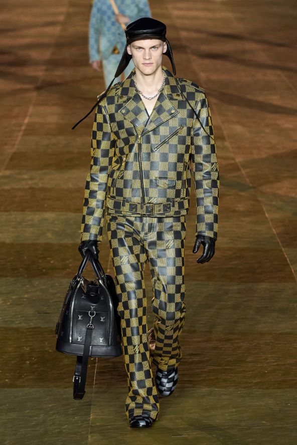 Pharrell Williams modni debi za Louis Vuitton održana revija u Parizu