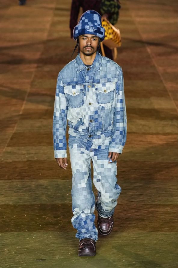 Pharrell Williams modni debi za Louis Vuitton održana revija u Parizu