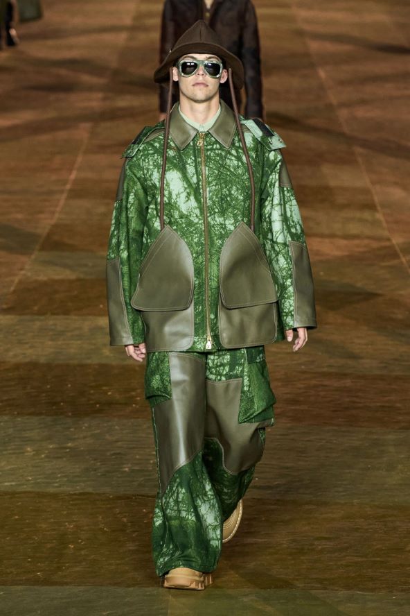 Pharrell Williams modni debi za Louis Vuitton održana revija u Parizu