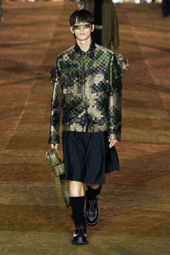 Pharrell Williams modni debi za Louis Vuitton održana revija u Parizu