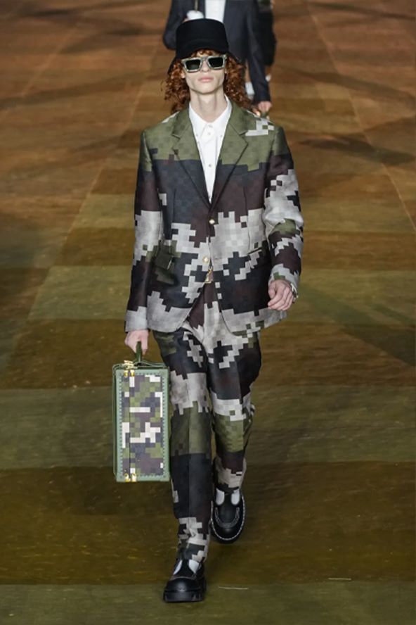 Pharrell Williams modni debi za Louis Vuitton održana revija u Parizu