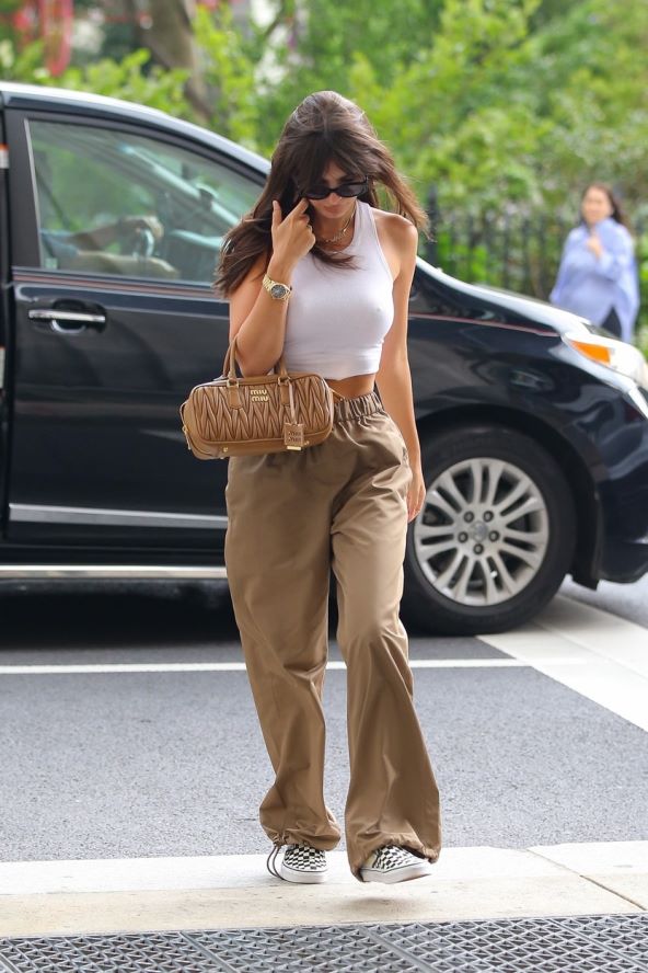Emily Ratajkowski posjeduje luksuzni sat Rolex Day Date