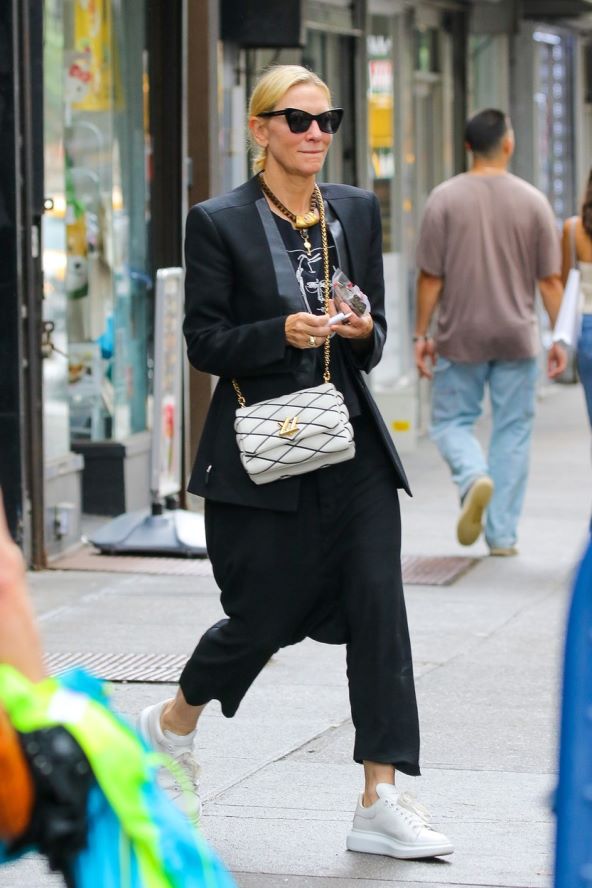 Ovo je novi model Louis Vuitton luksuzne torbe GO-14