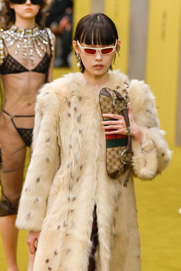 Novi model it torbe Gucci Horsebit Chain Clutch