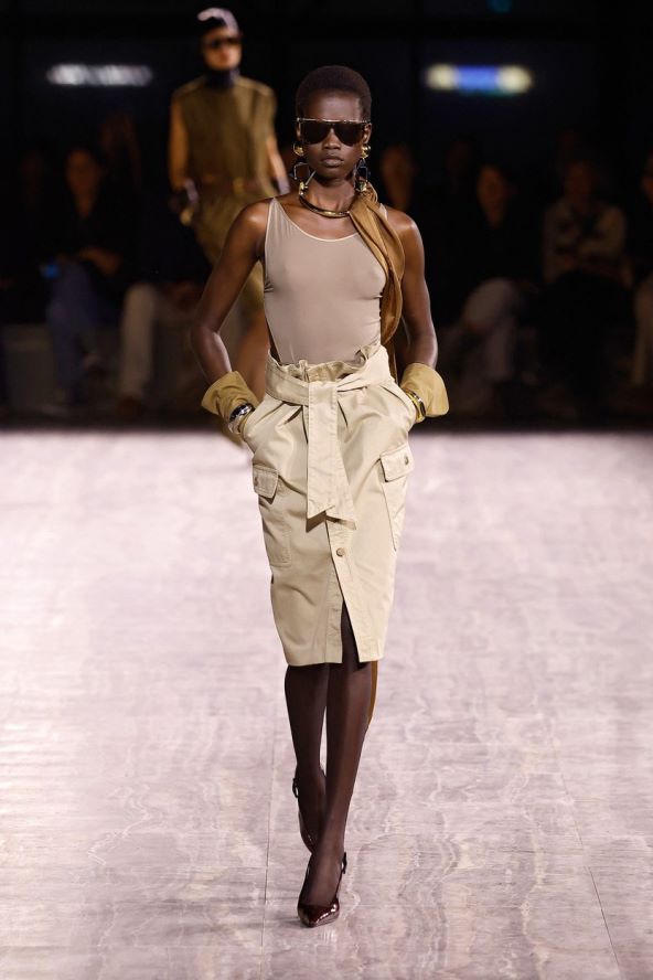 Saint Laurent revija proljeće 2024 Tjedan mode Pariz