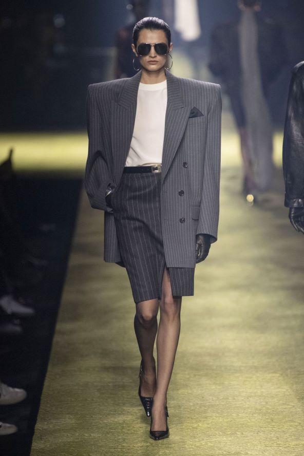 Modni trend jesen 2023 power dressing blejzeri i odijela