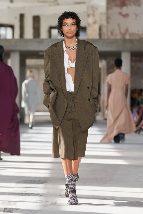 Dries Van Noten eklektična kolekcija moda proljeće 2024