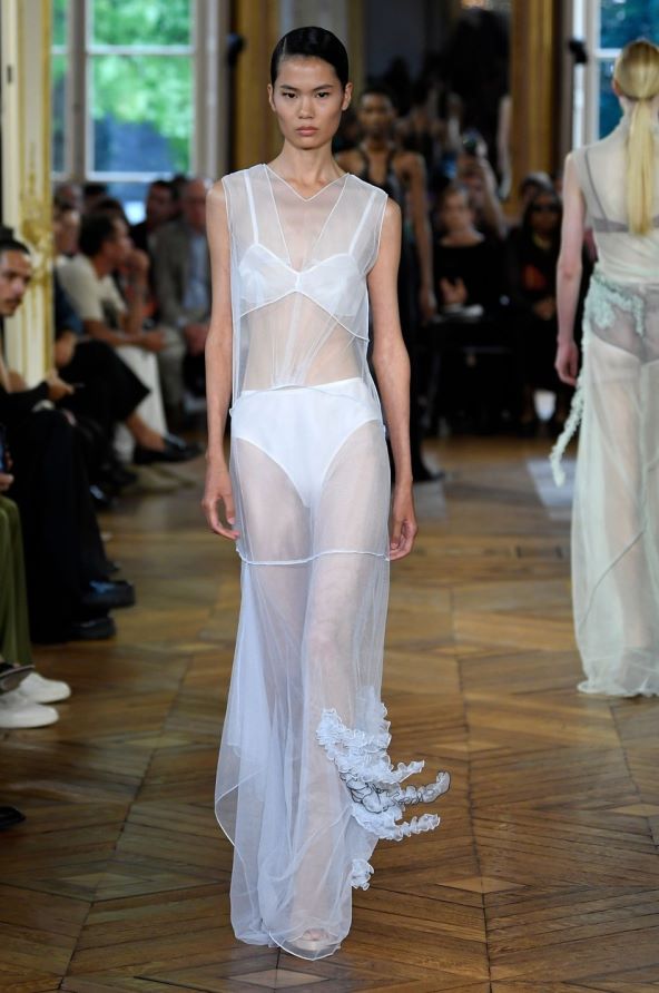 Victoria Beckham revija proljeće 2023 Tjedan mode Pariz