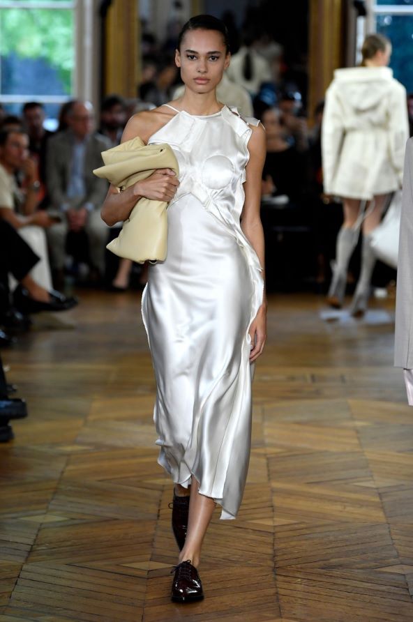 Victoria Beckham revija proljeće 2023 Tjedan mode Pariz