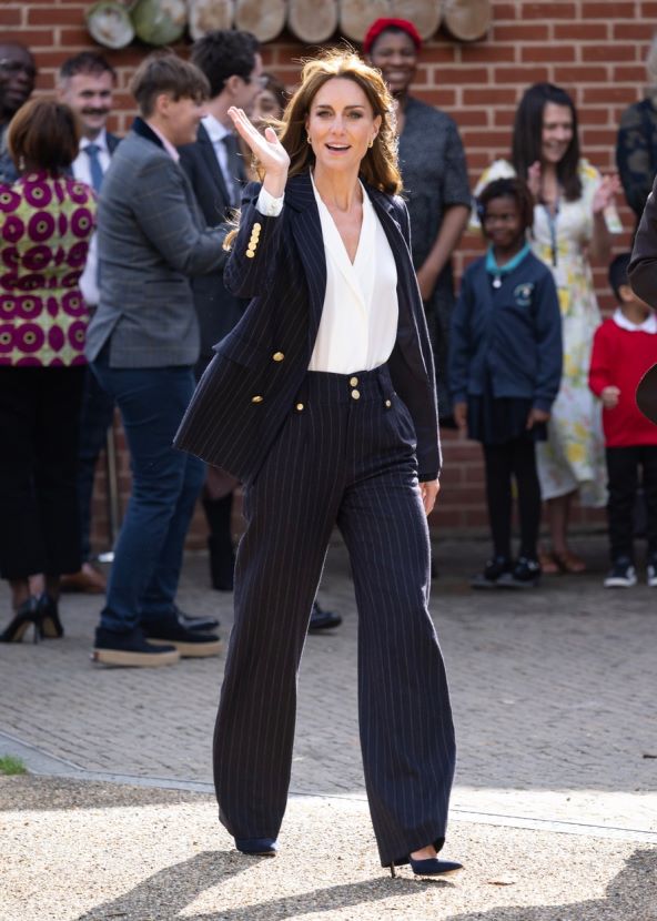 Kate Middleton nosi trendi odijela moda jesen 2023
