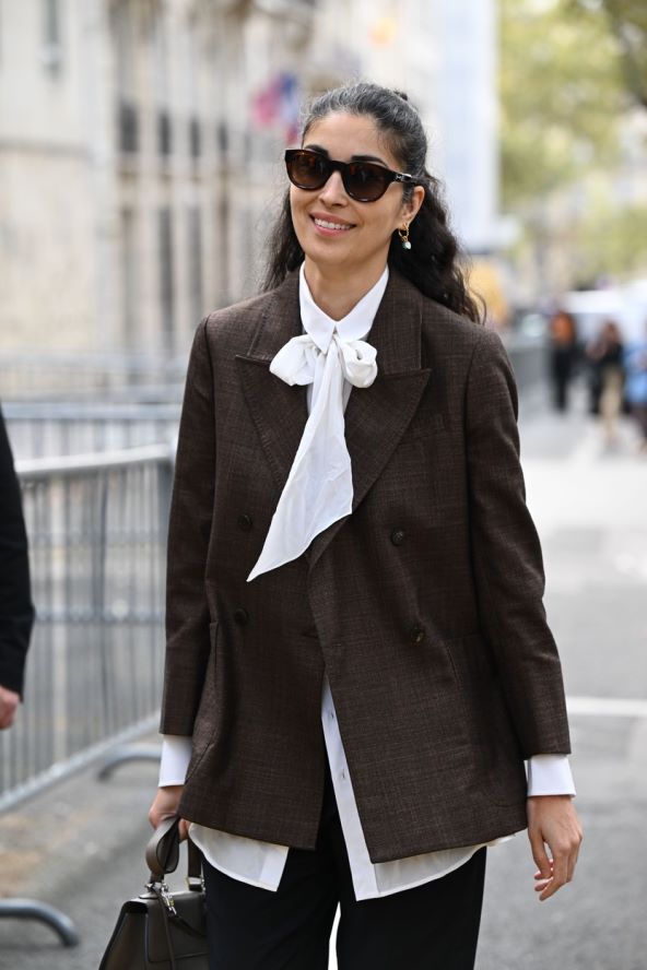 Street style ideje kako nositi blejzere i jakne jesen 2023