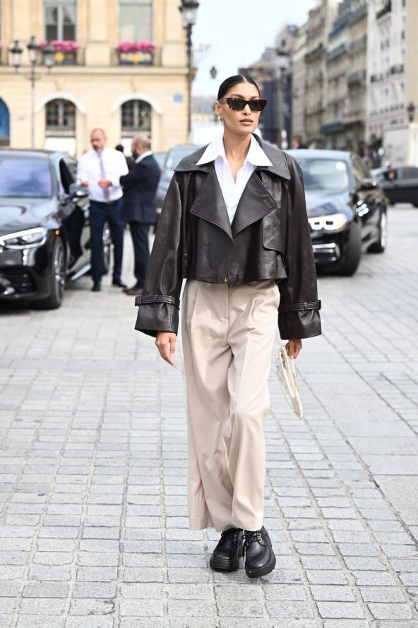 Street style ideje kako nositi blejzere i jakne jesen 2023