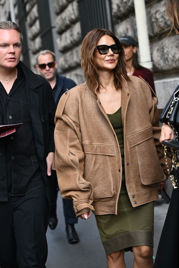 Street style ideje kako nositi blejzere i jakne jesen 2023