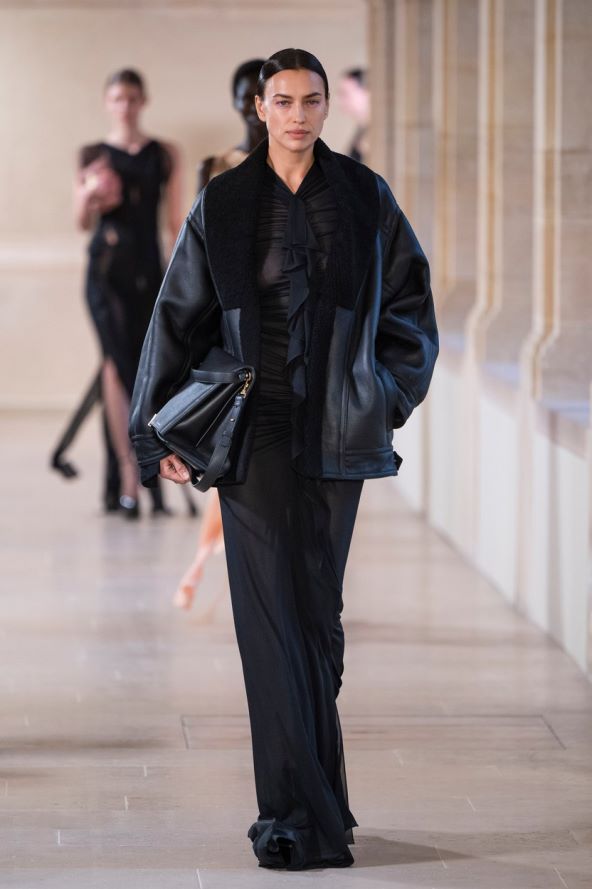Trendi shearling zimske jakne Victoria Beckham kolekcija jesen 2023