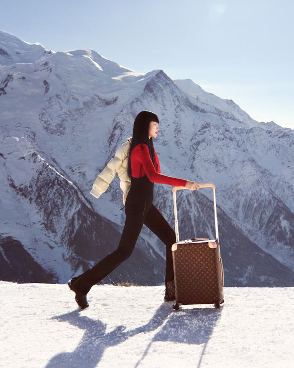 Louis Vuitton predstavio kampanju za luksuznu prtljagu Horizons Never End zima 2023
