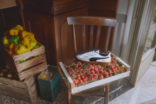 Dua Lipa odlična kampanja za tenisice Puma Palermo