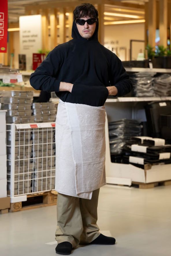 Balenciaga ručnik suknja Ikea odgovor na kampanju