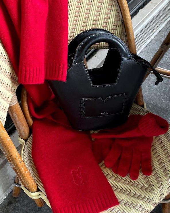 Crvena trendi moda zime 2023