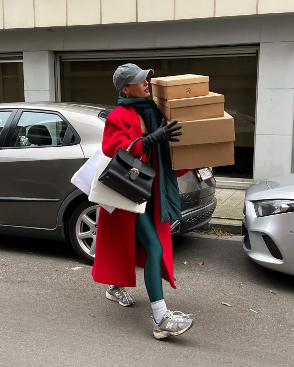 Crvena trendi moda zime 2023