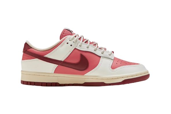 Nike Dunk Low Valentinovo