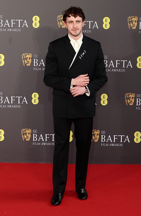 Bafta dodjela nagrada 2024 i moda red catpet