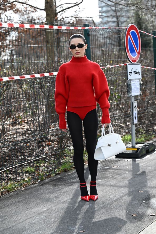 Pravokutne sunčane naočale su modni trend sezone