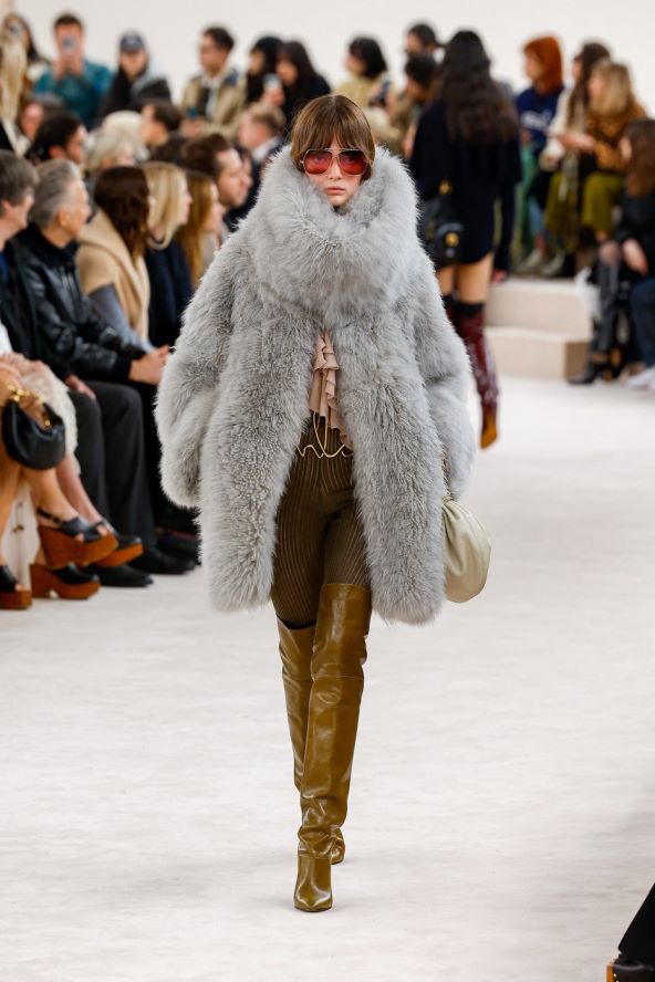 Modni debi Chemene Kamali za Chloe na Tjednu mode u Parizu