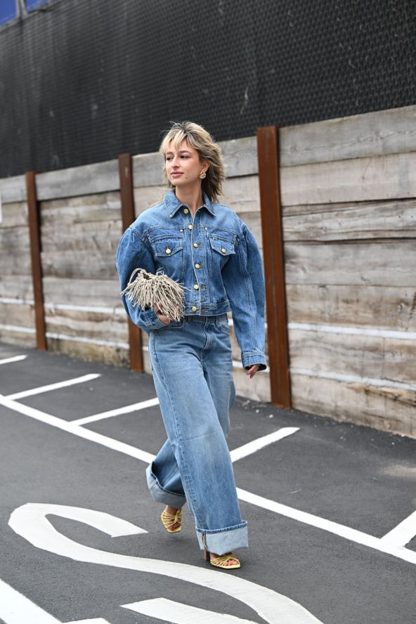 Street style inspiracija kako nositi traper od glave do pete