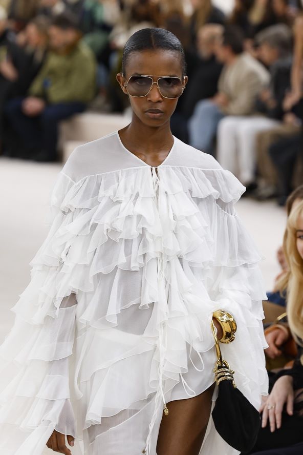 5 savjeta kako nositi boho chic stil u 2024