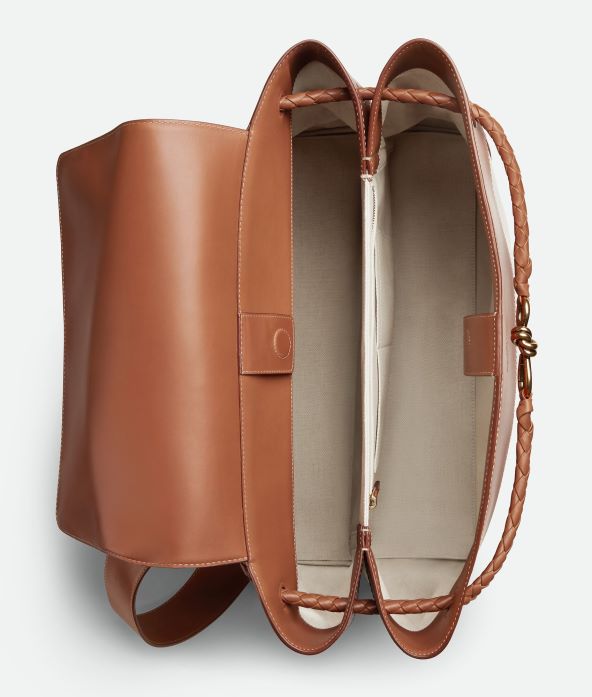 Bottega Veneta novi model Andiamo torbe za ljeto 2024
