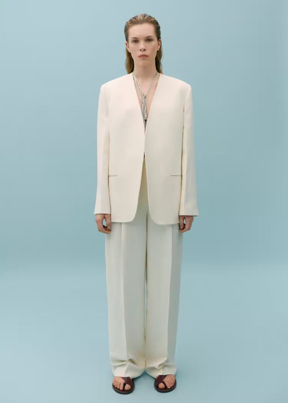 Stigla je Victoria Beckham x Mango kolekcija