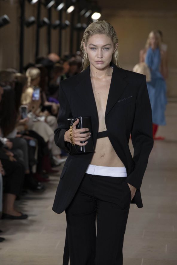 Modni vremeplov slavne Gigi Hadid povodom 29 rođendana