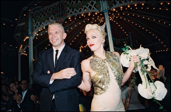 Modni dizajner Jean Paul Gaultier slavi 73 rođendan