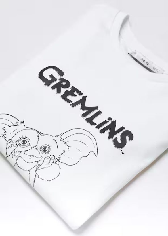 T-shirt s natpisom