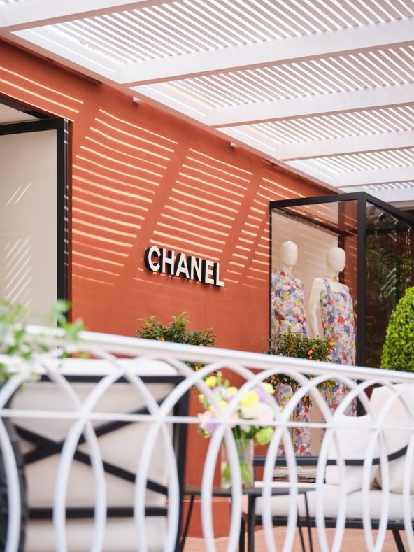 5 luksuznih Chanel butika ljeto 2024
