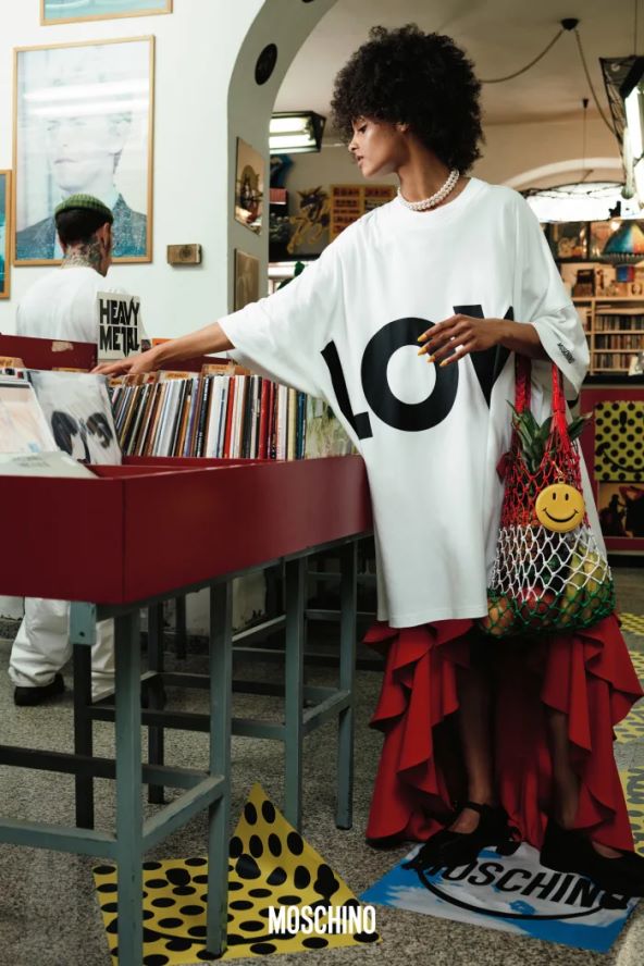 Moschino oduševio kampanjom za kolekciju Collezione 0