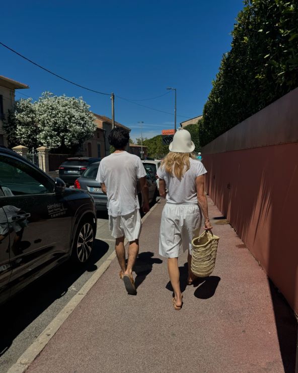 Pamela Anderson modna inspiracija za ljeto 2024