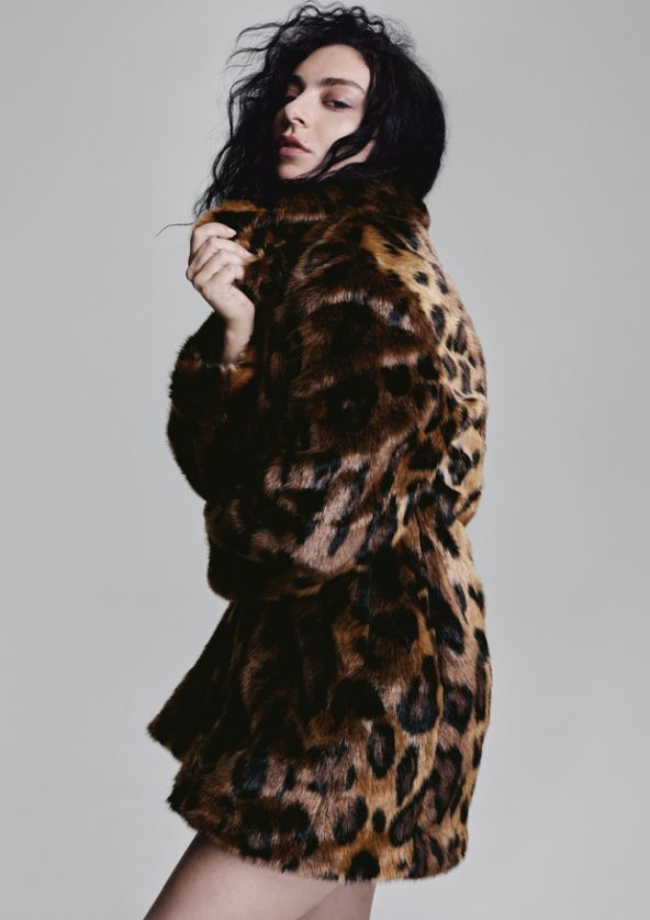 HM nova kolekcija za jesen 2024 i suradnja s Charli XCX