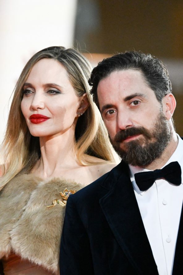 Haljine Angeline Jolie na filmskom festivalu u Veneciji 2024