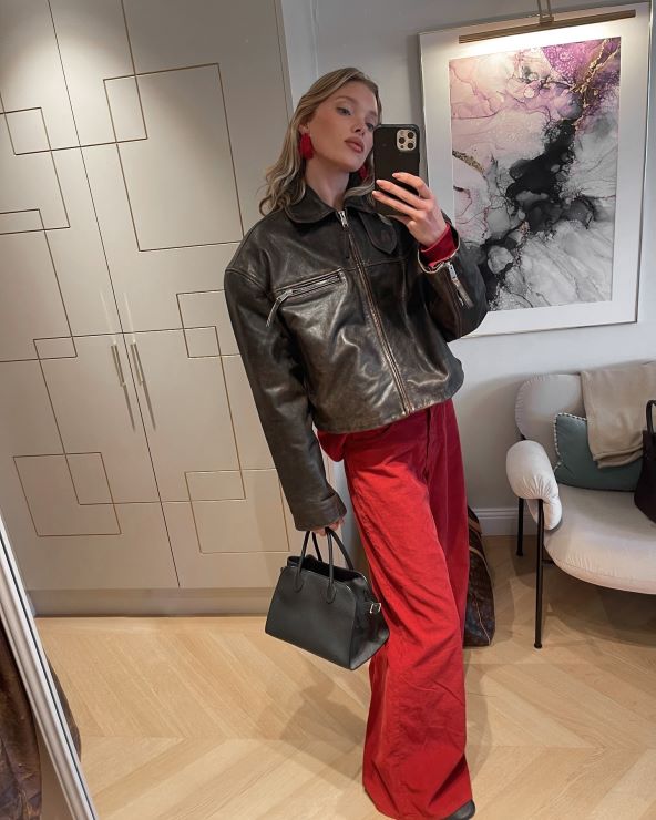 Unexpected Red Theory je TikTok modni trend koji otkriva kako nositi crvenu boju
