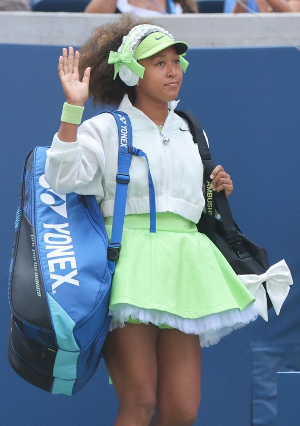 Tenisačica Naomi Osaka oduševila modom na terenima US Opena